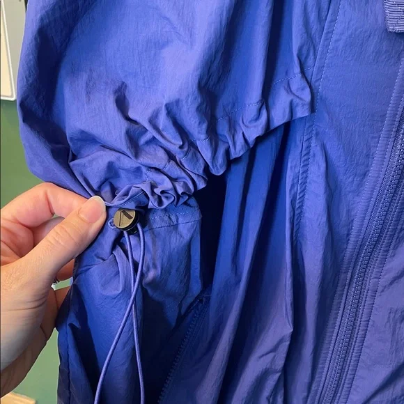 Athleta Allyson Felix TALL Rain Jacket - Picture 7 of 10